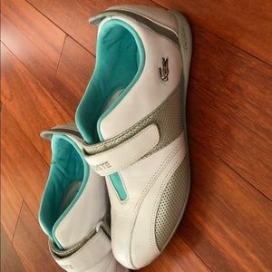 Lacoste sneakers